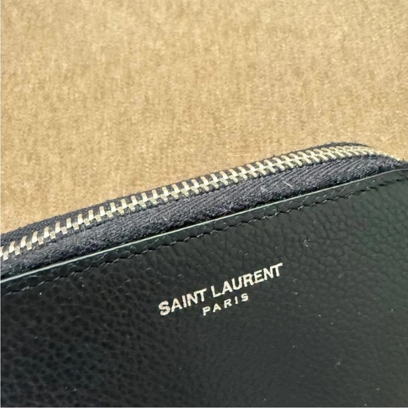 Saint Laurent Black Leather Wallet - Picture 4 of 9
